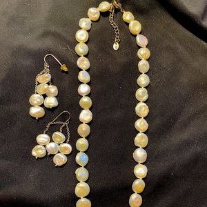 Coin pearl and earring set